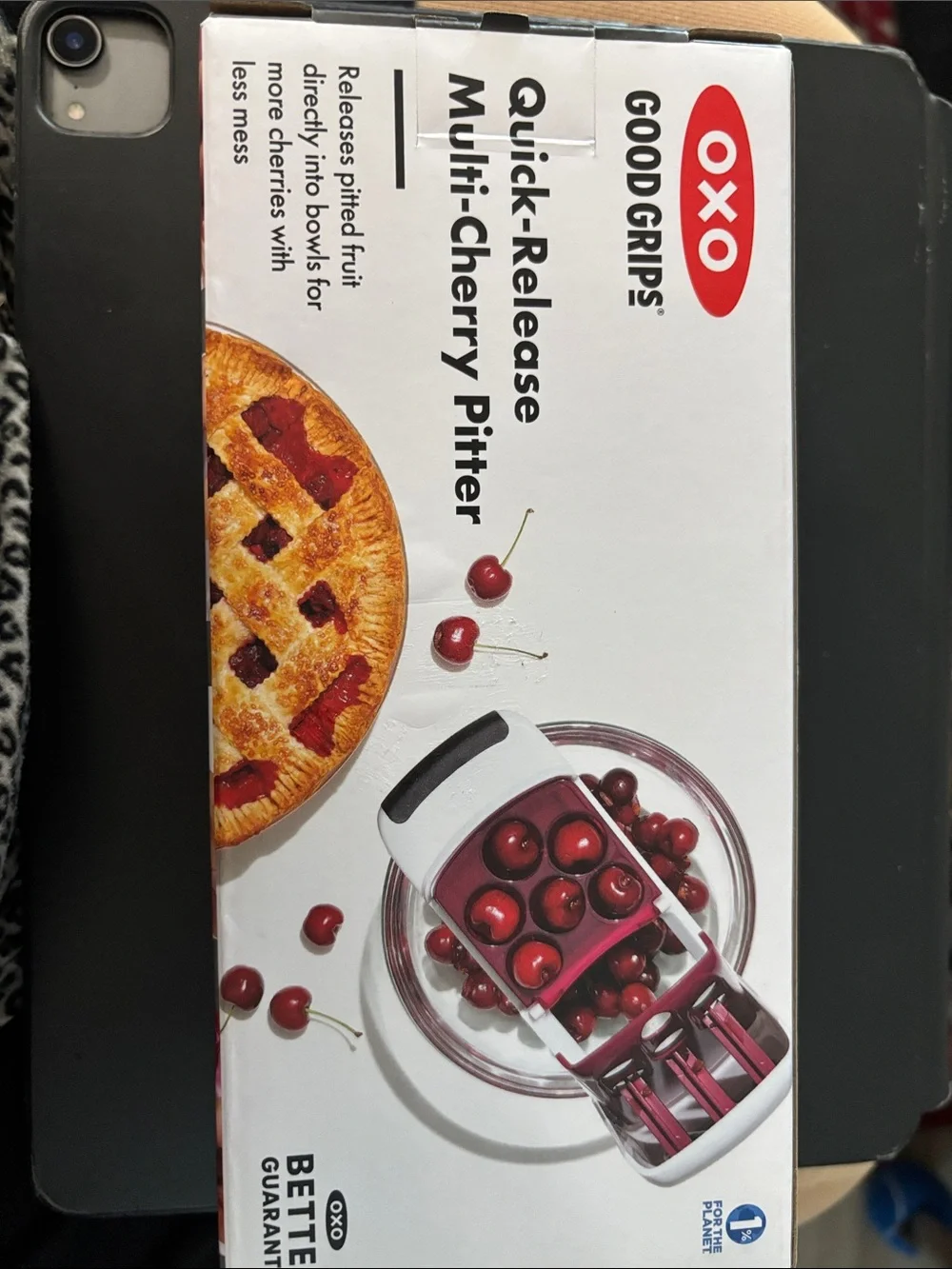 Quick-Release Multi-Cherry Pitter - White and Red new